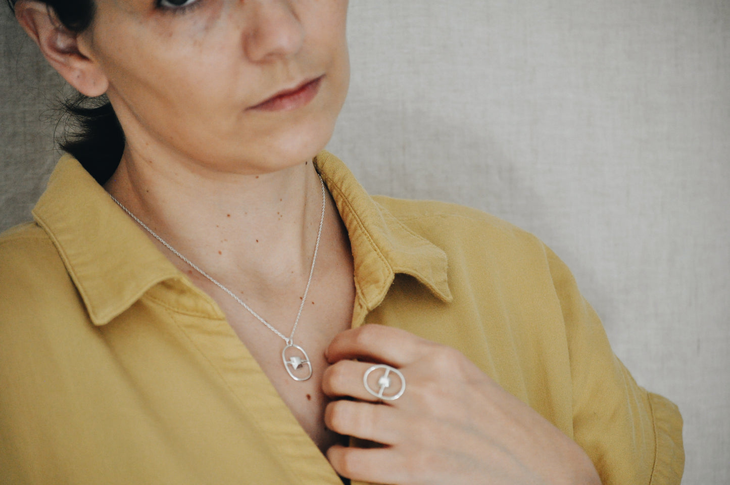 JMC x Mom(e) 'love' ring