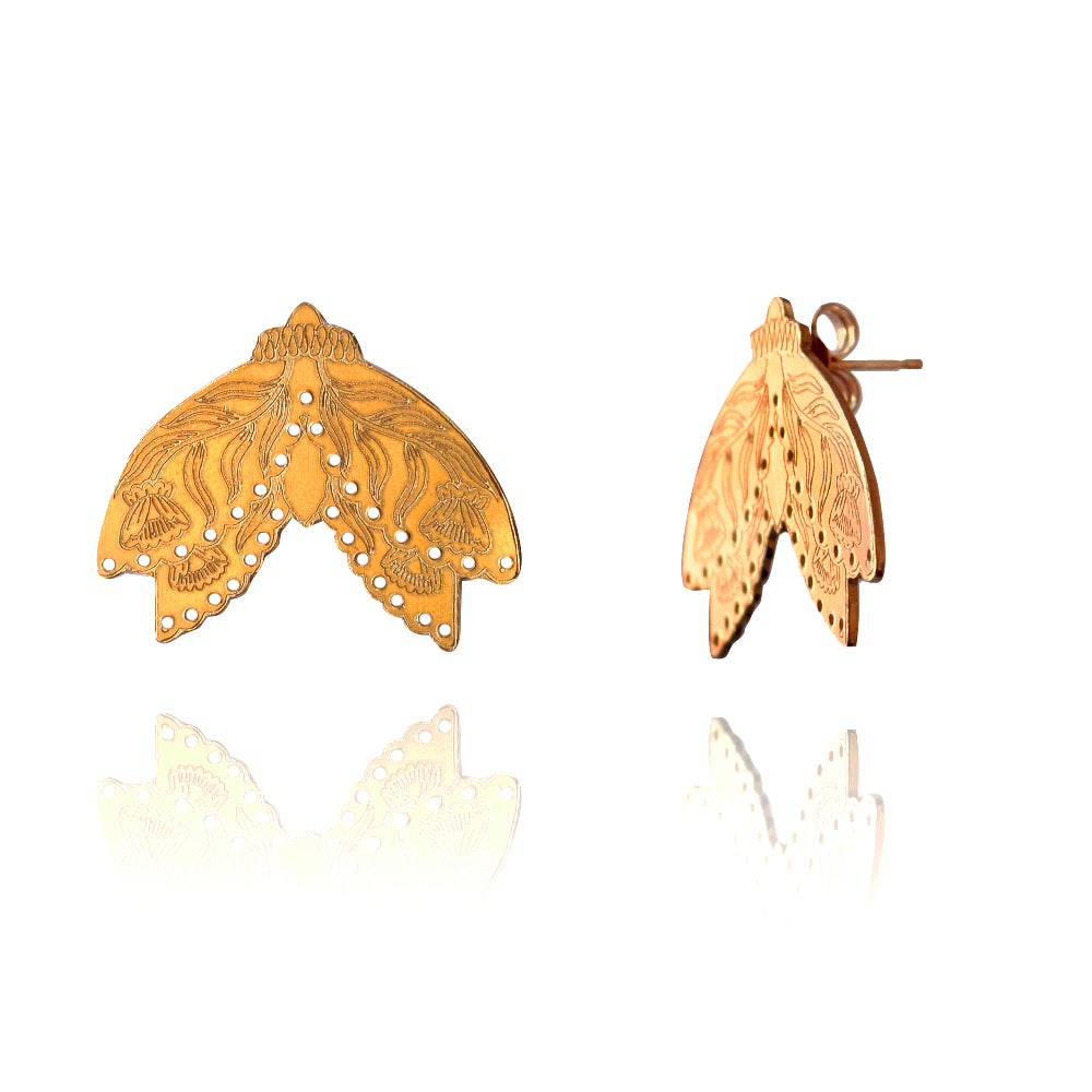 Natureza Large Moth Earring (single )
