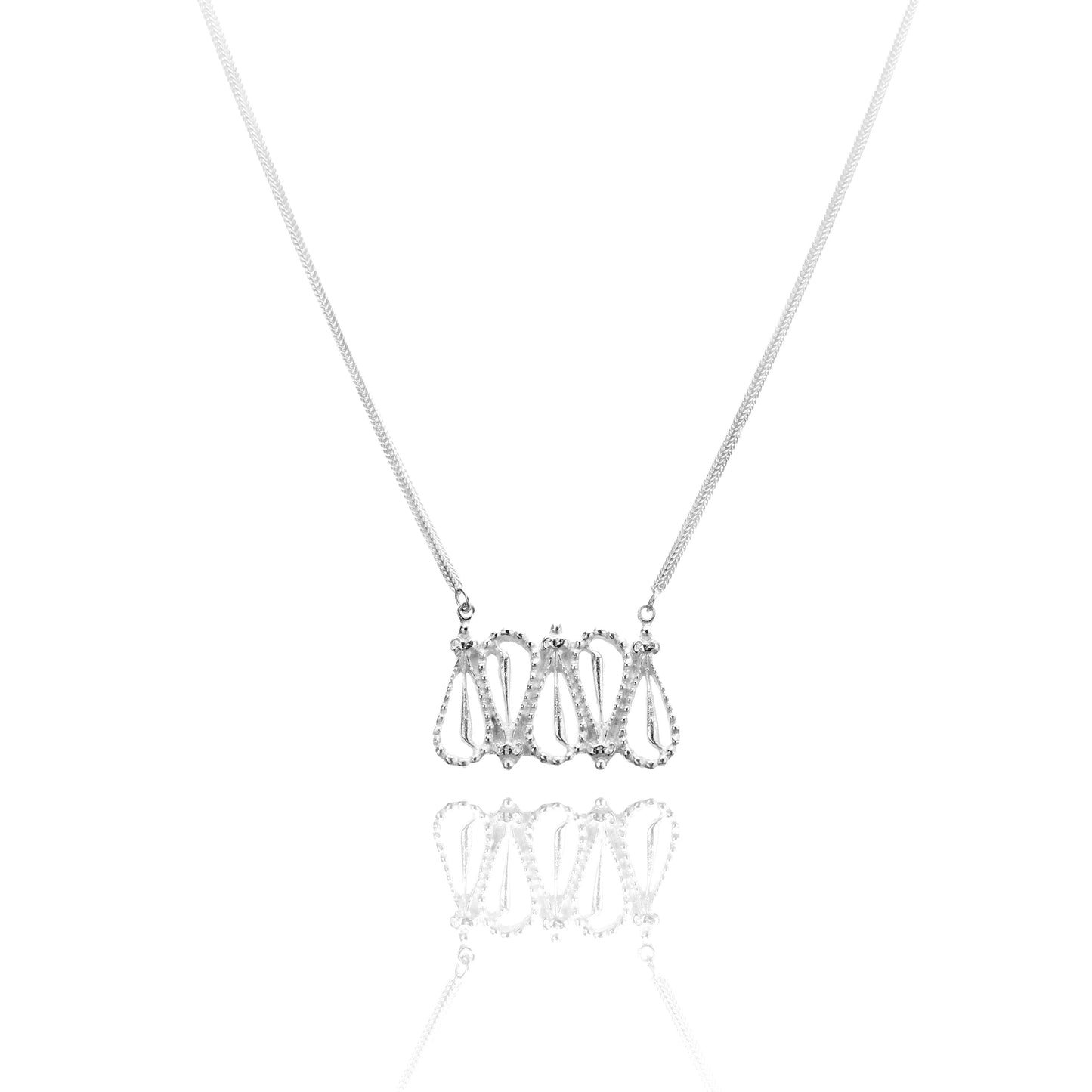 Afecto Medium Necklace