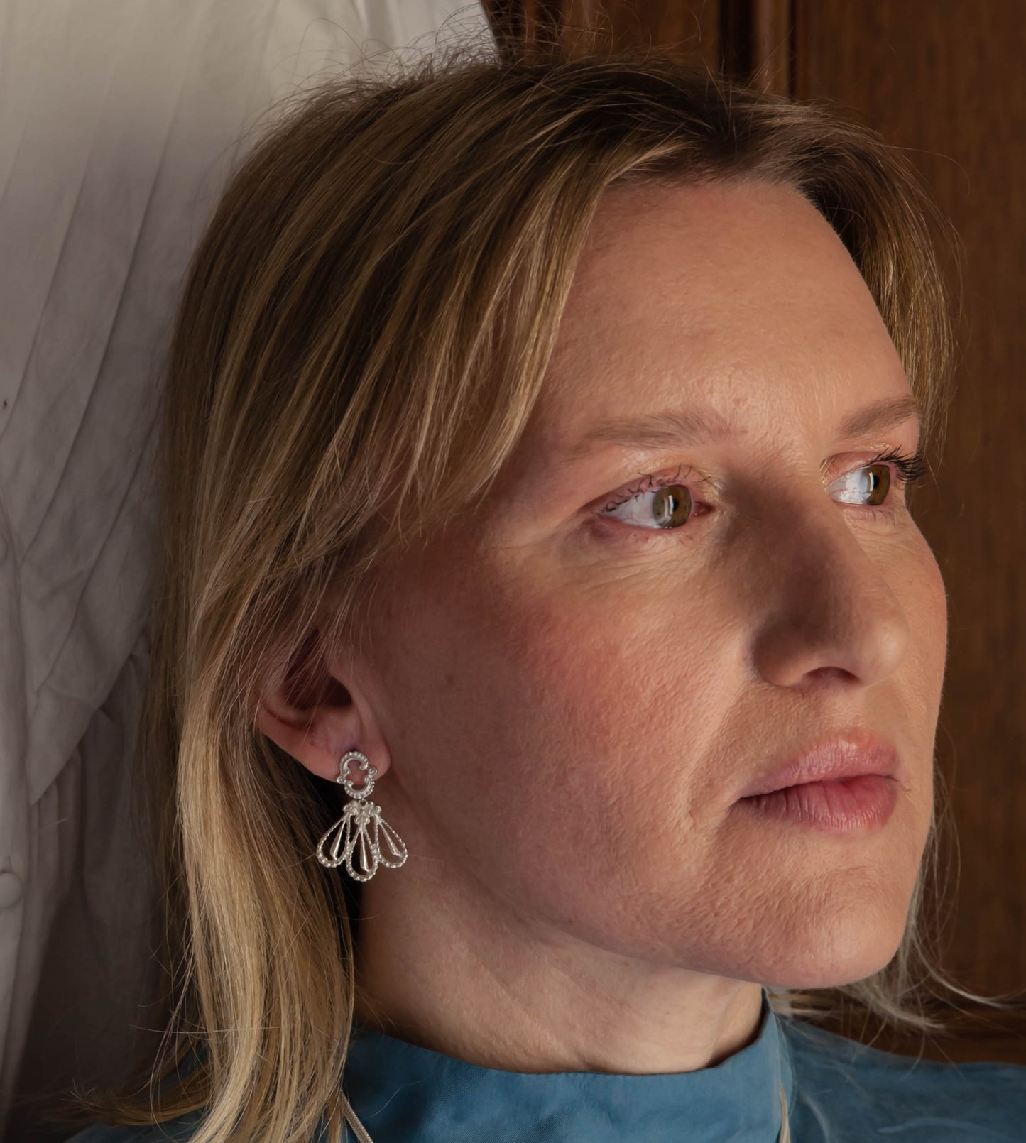 Afecto Medium Earring (single earring)