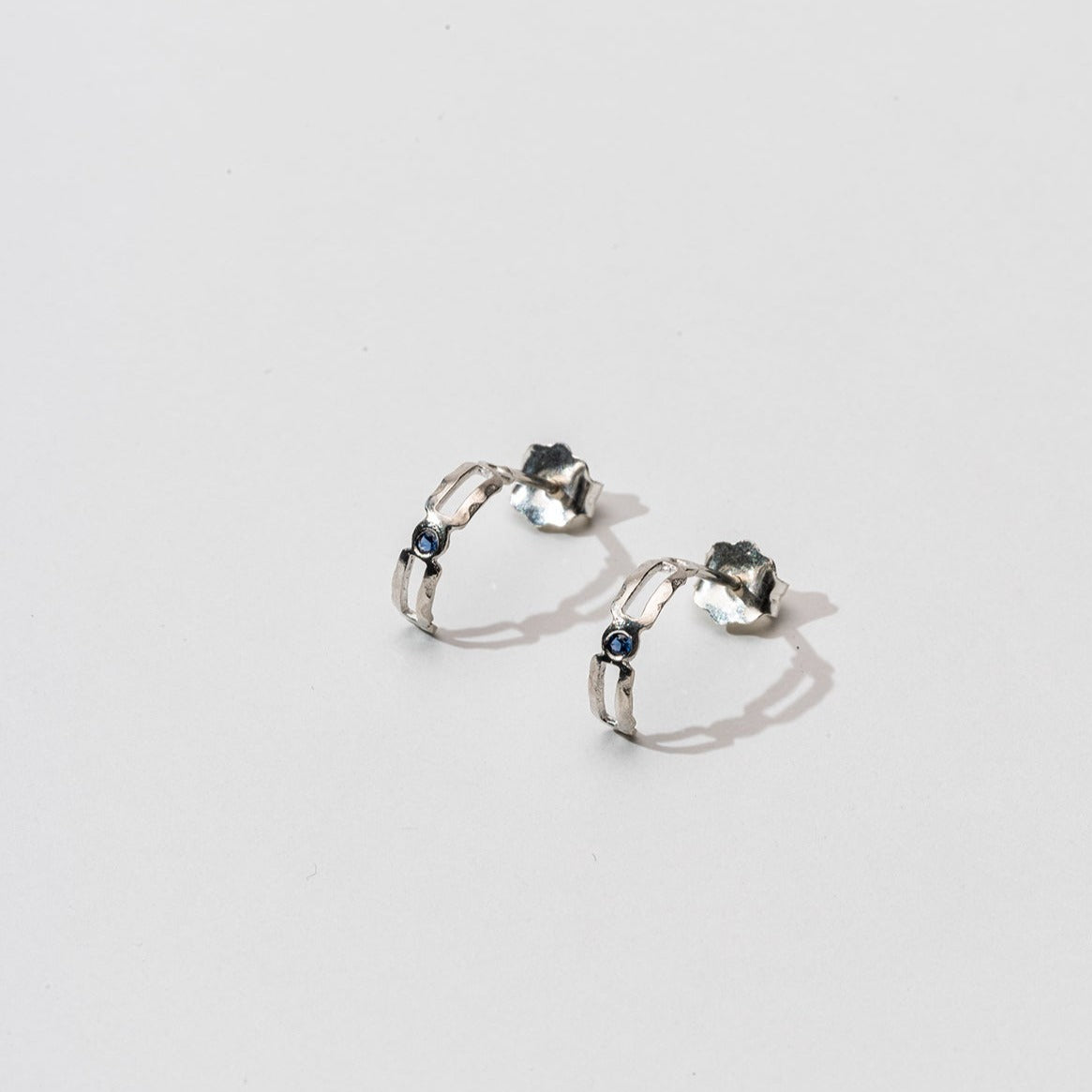 Mini Alma Ring (single earring)