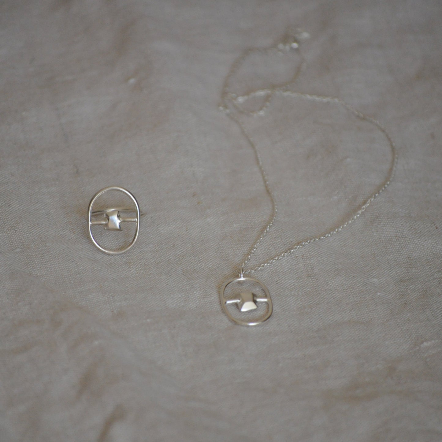 JMC x Mom(e) 'love' necklace