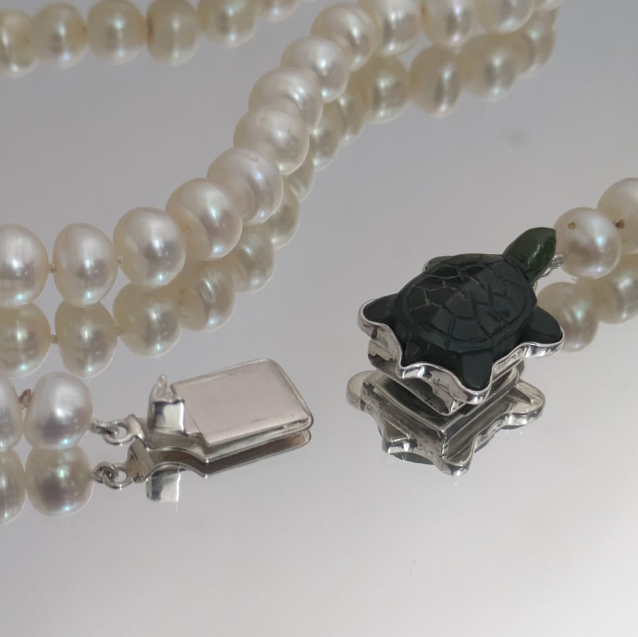 Colar com Palheta Tartaruga