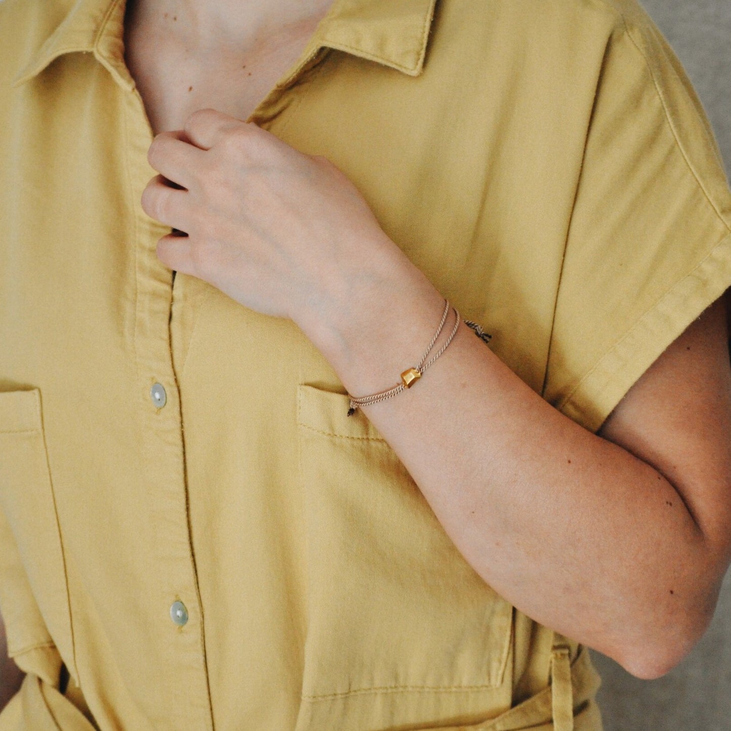JMC x Mom(e) 'love' bracelet