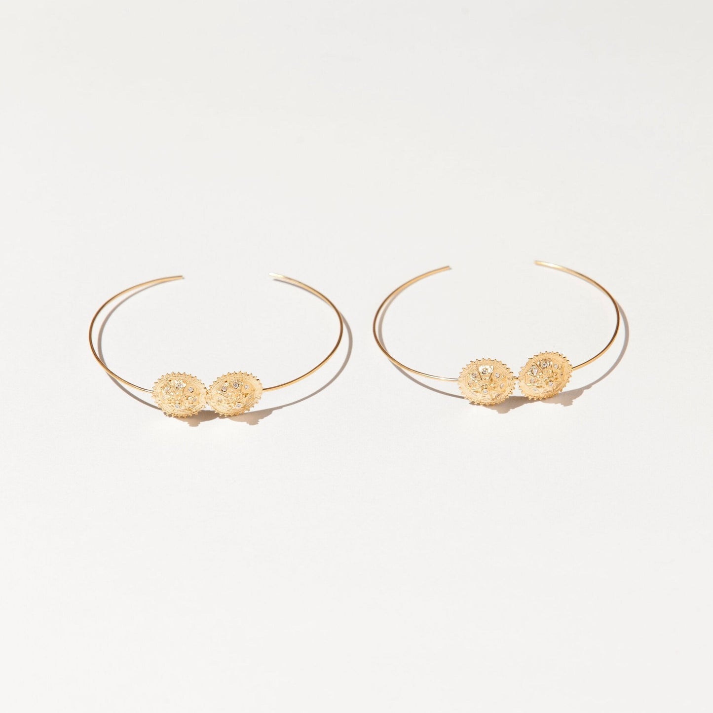 Aurora ring (single earring)