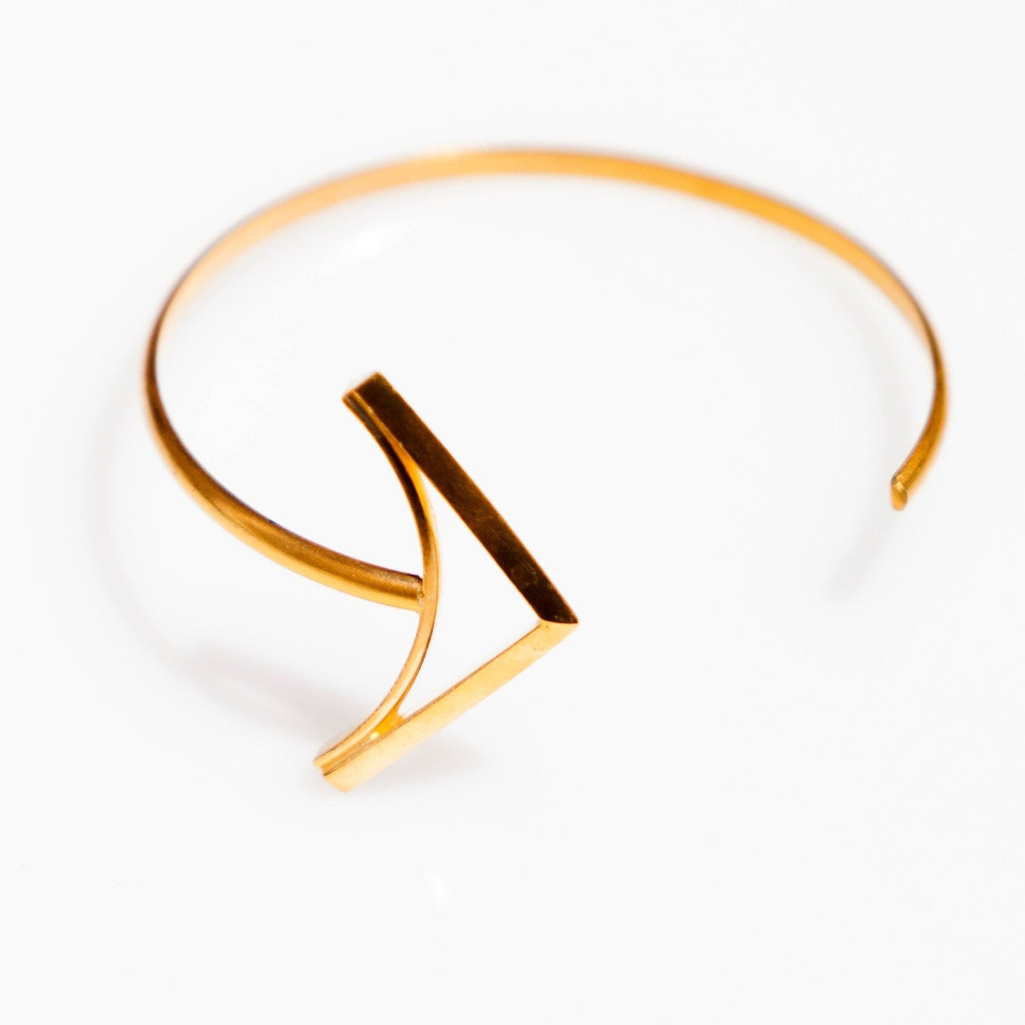 RV Arrow Bracelet