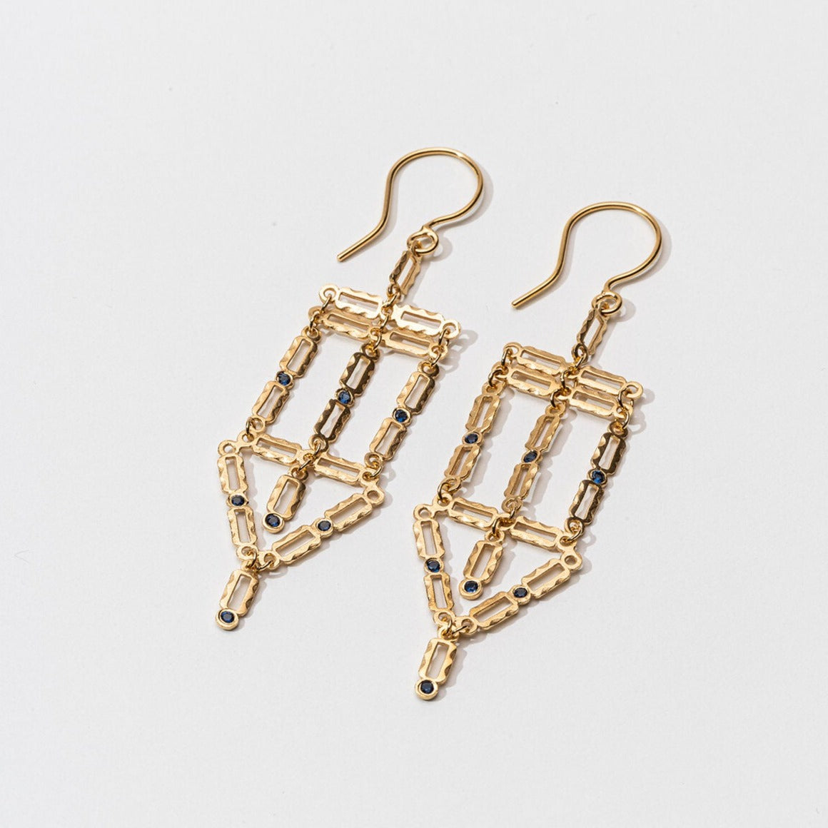 Big Alma Earring (single earring)