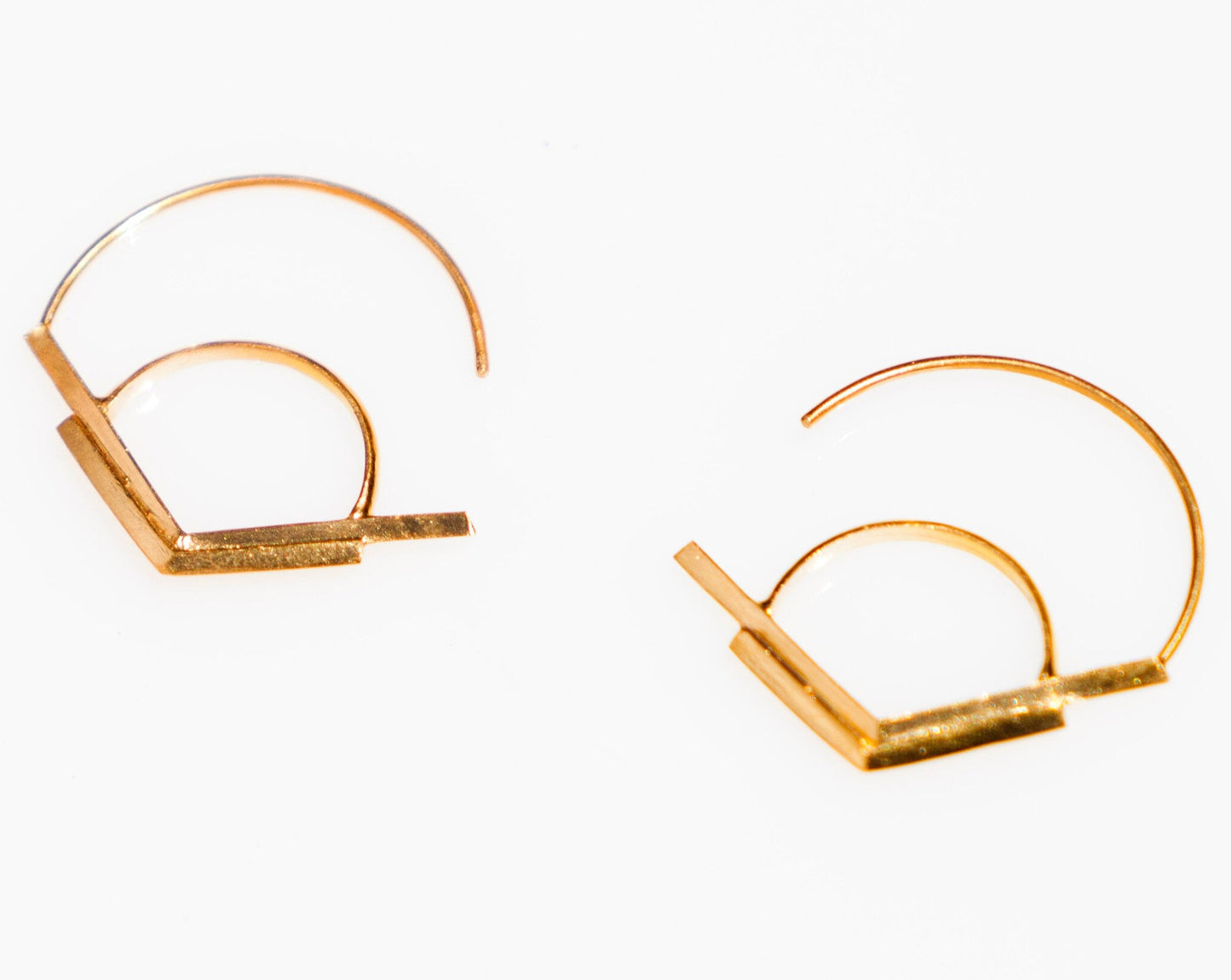 Small RV Ring (single earring)