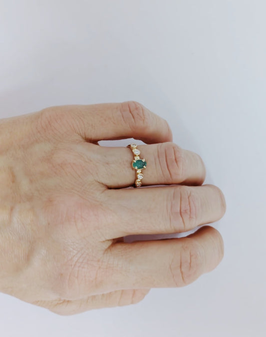 Anel Esmeralda + Diamantes