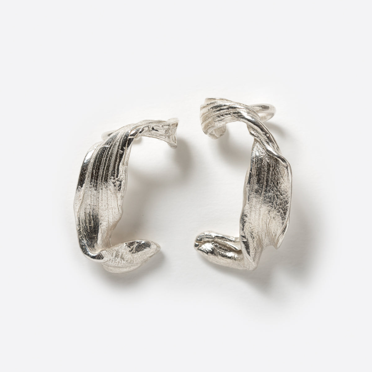 Ear Cuffs ~ ESSÊNCIA